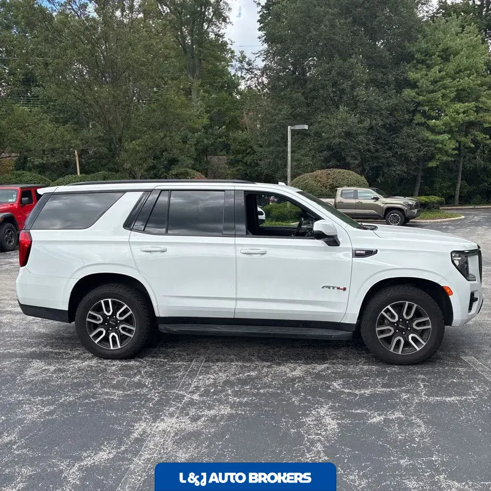 2021 GMC Yukon AT4
