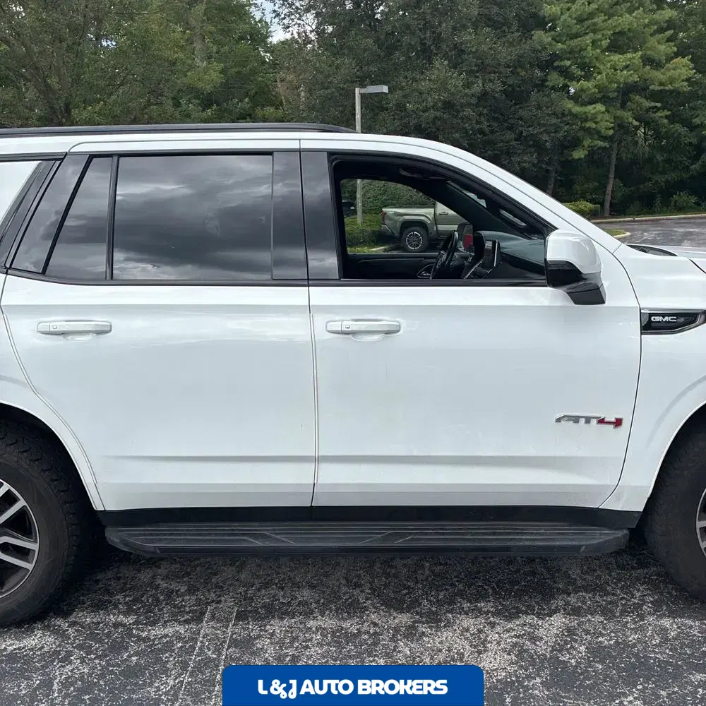 2021 GMC Yukon AT4