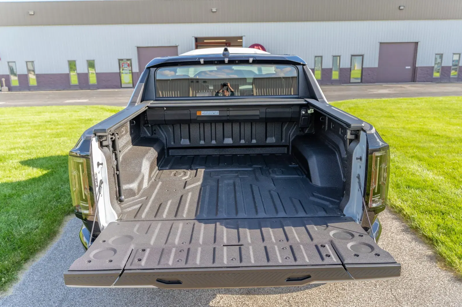 2023 GMC Hummer EV Pickup Edition 1