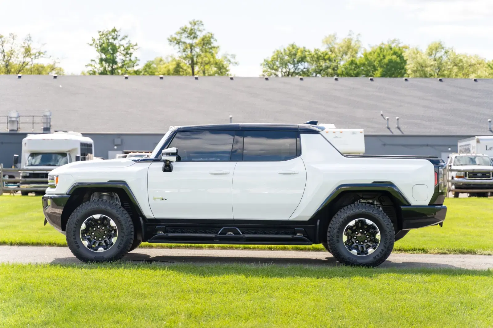 2023 GMC Hummer EV Pickup Edition 1