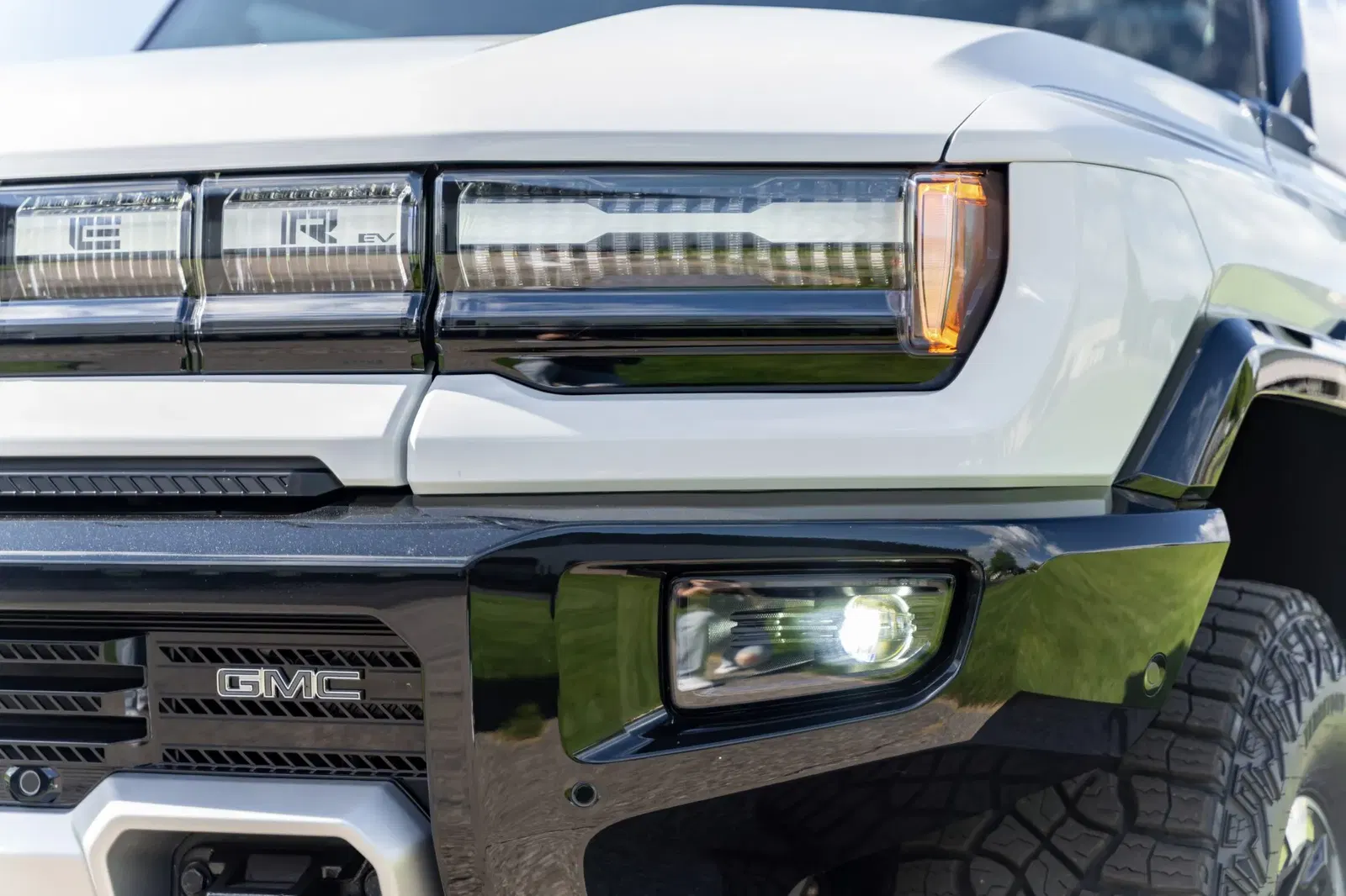2023 GMC Hummer EV Pickup Edition 1