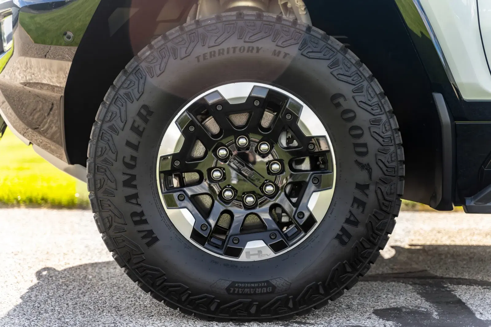 2023 GMC Hummer EV Pickup Edition 1