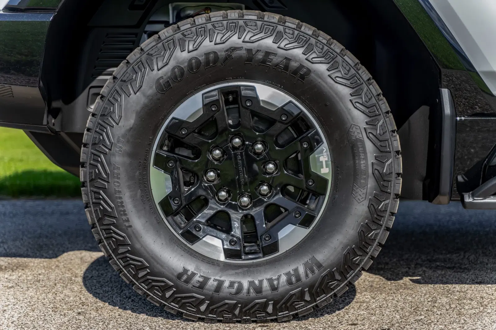 2023 GMC Hummer EV Pickup Edition 1