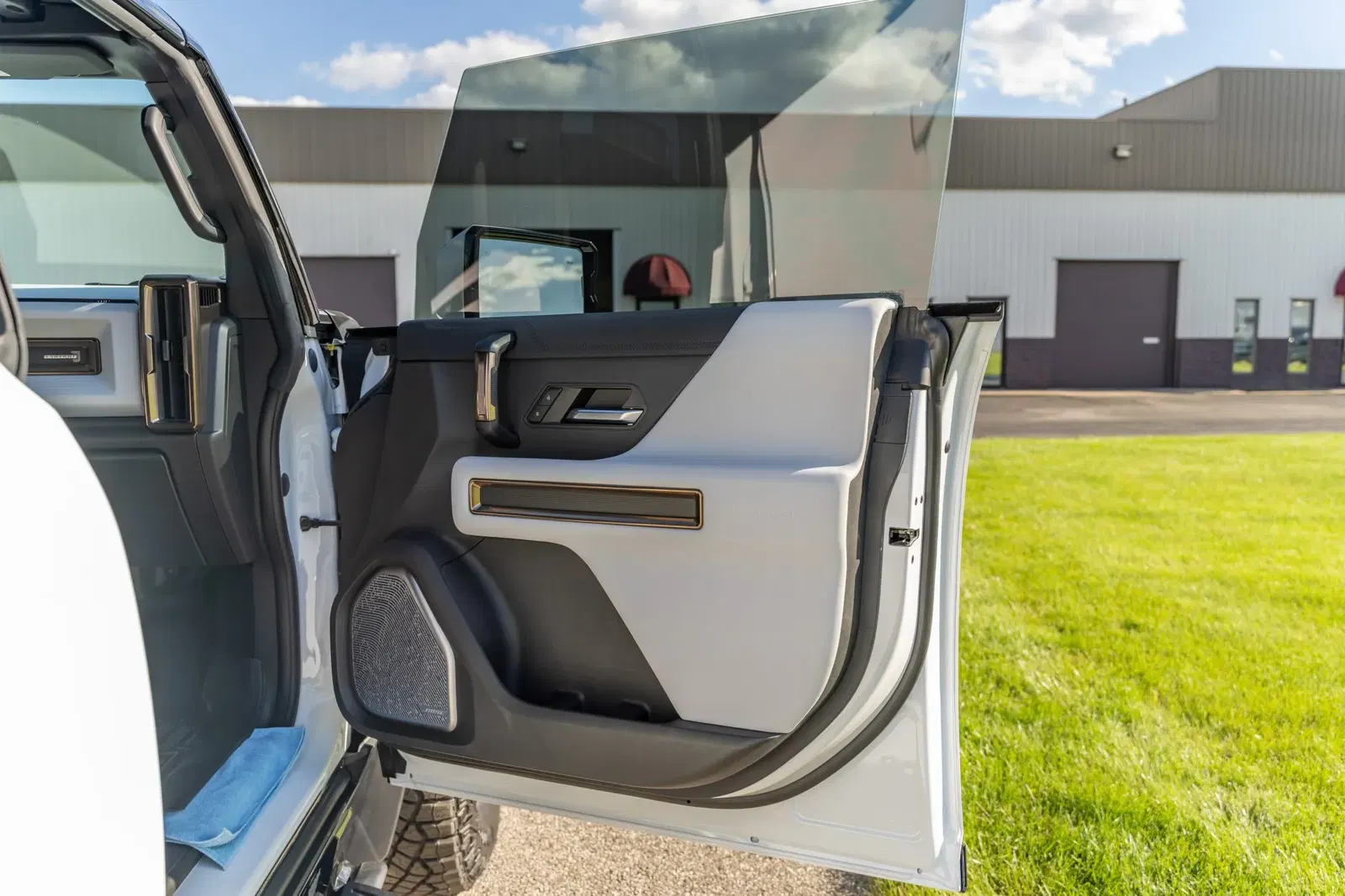 2023 GMC Hummer EV Pickup Edition 1