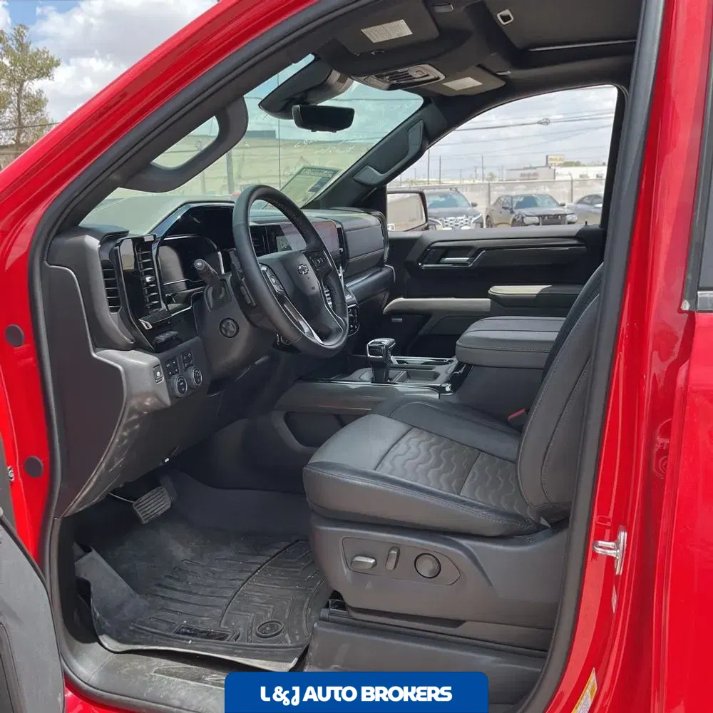 2024 Chevrolet Silverado 1500 ZR2