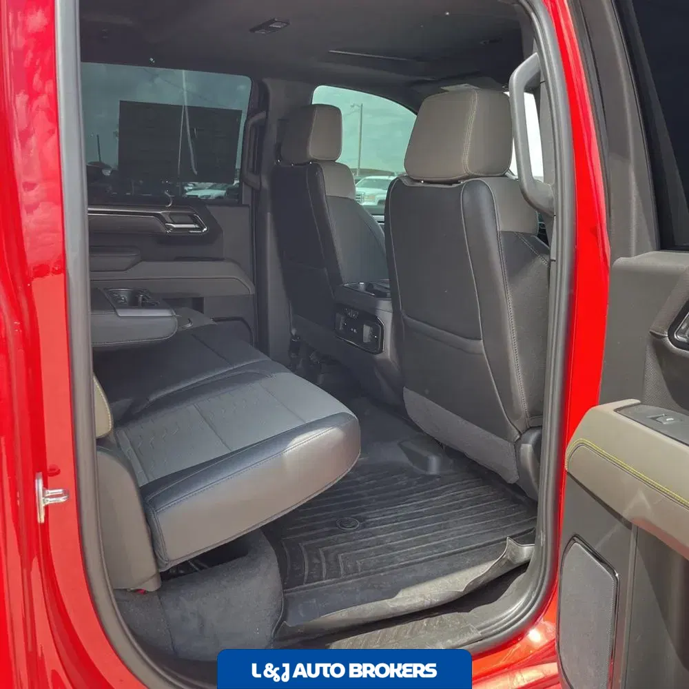 2024 Chevrolet Silverado 1500 ZR2