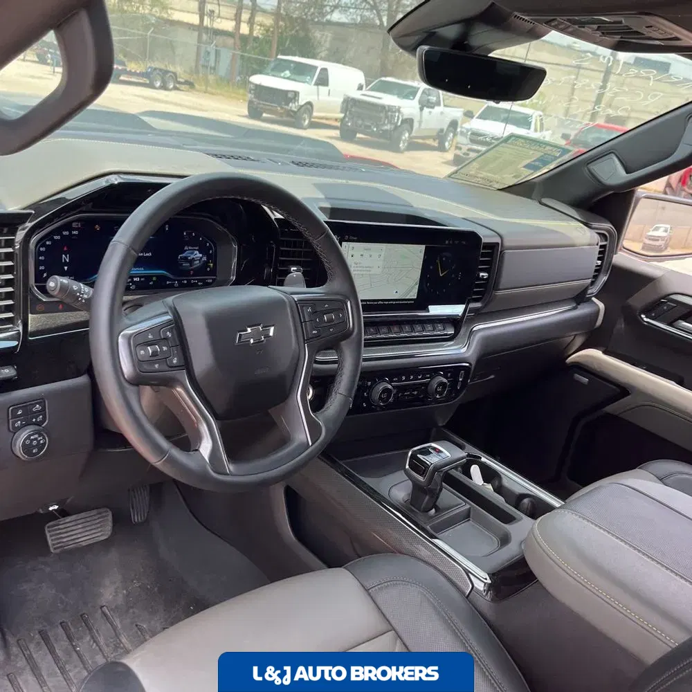 2024 Chevrolet Silverado 1500 ZR2
