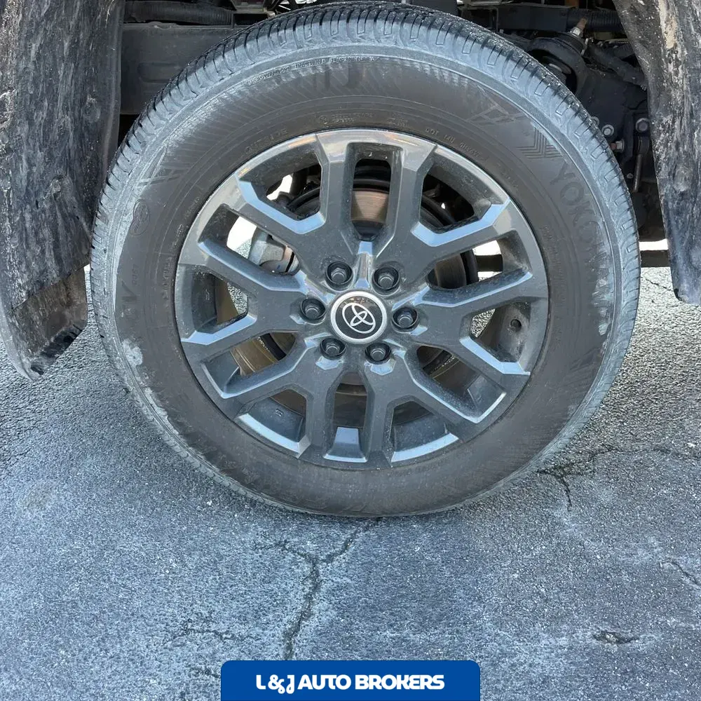 2024 Toyota Tundra Platinum