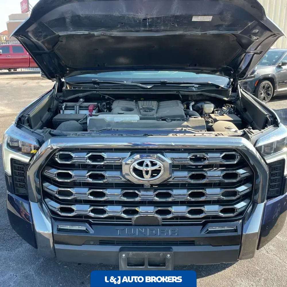 2024 Toyota Tundra Platinum