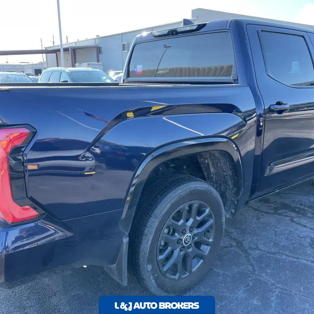 2024 Toyota Tundra Platinum