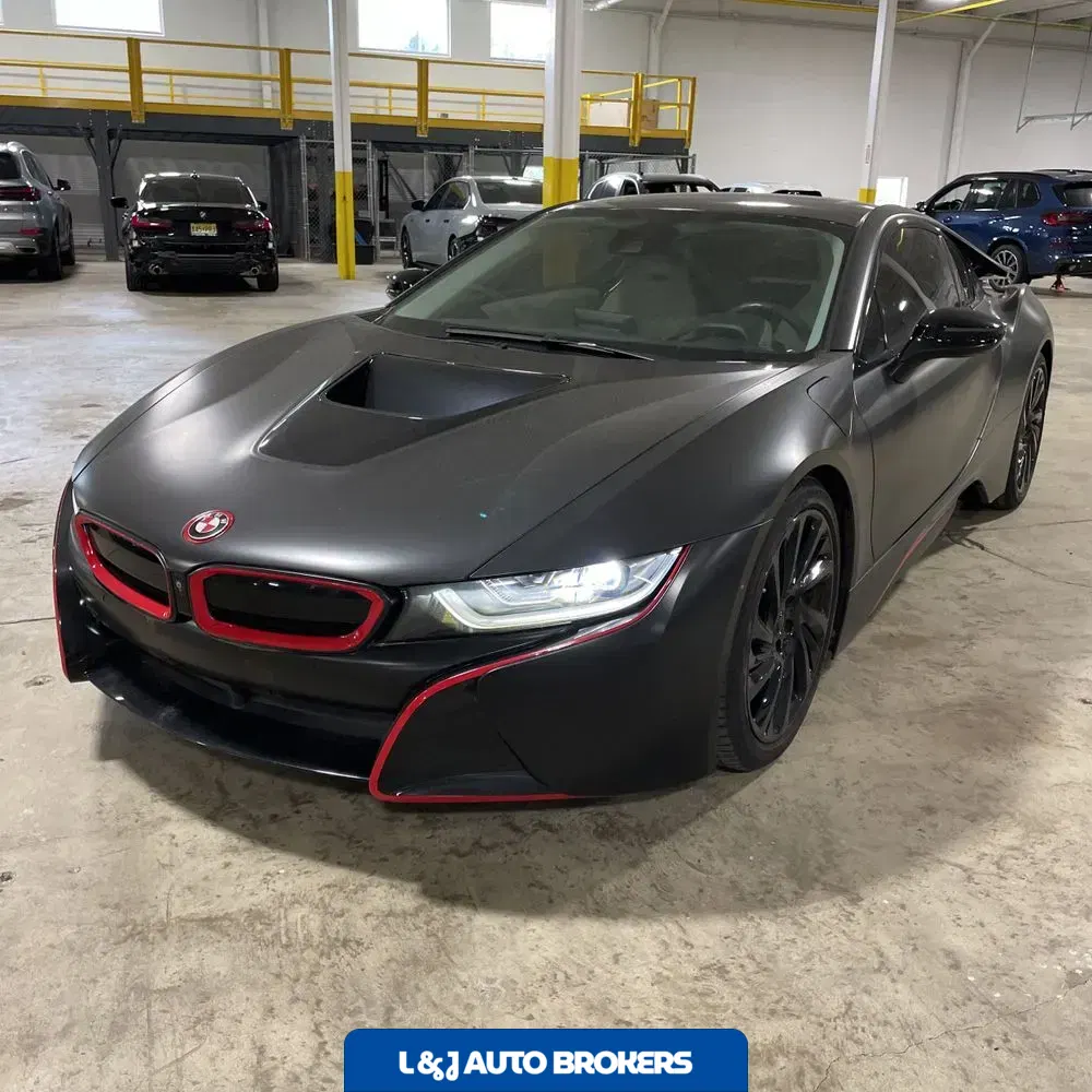 2016 BMW i8