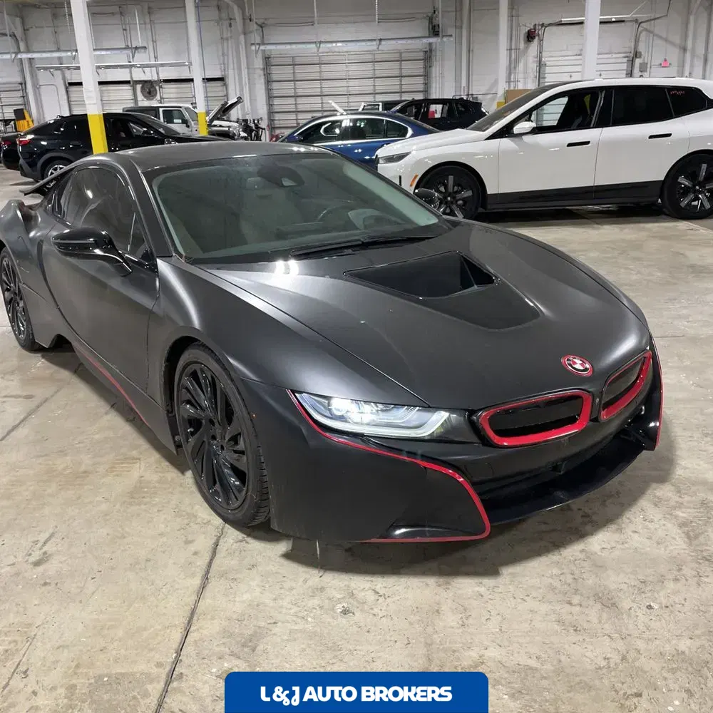 2016 BMW i8