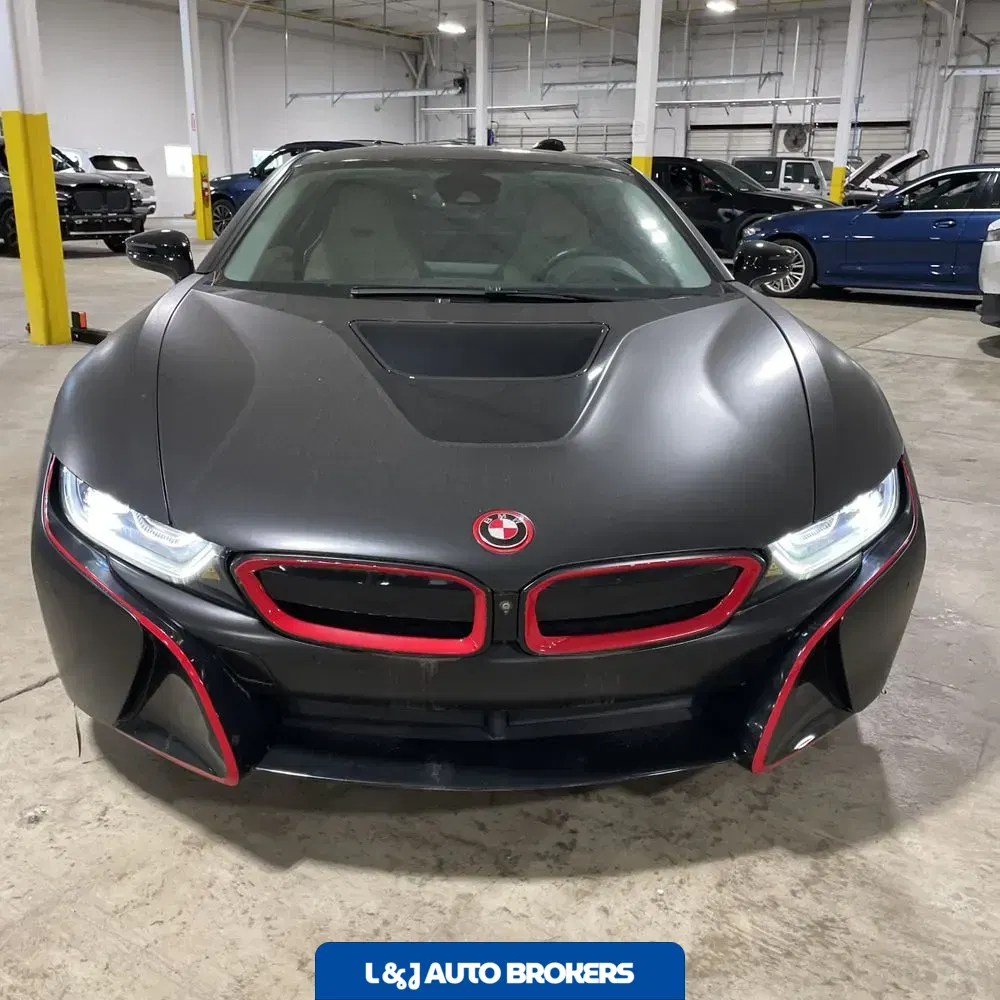 2016 BMW i8