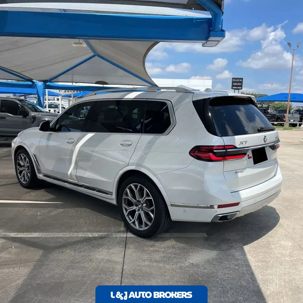 2023 BMW X7 XDrive40i