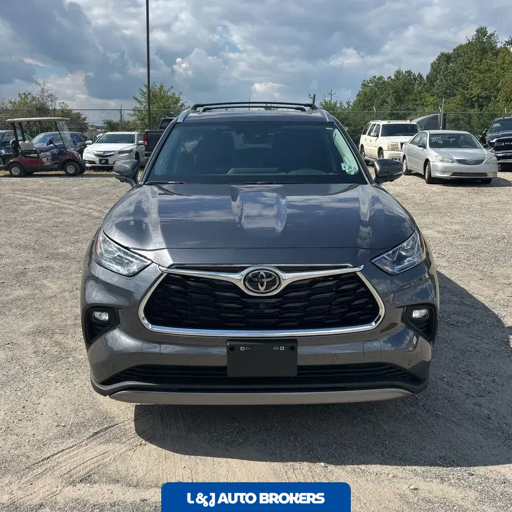 2024 Toyota Highlander Platinum