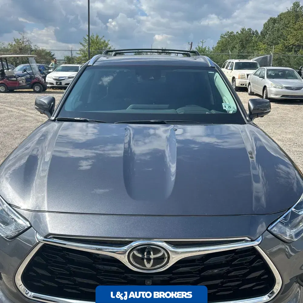 2024 Toyota Highlander Platinum