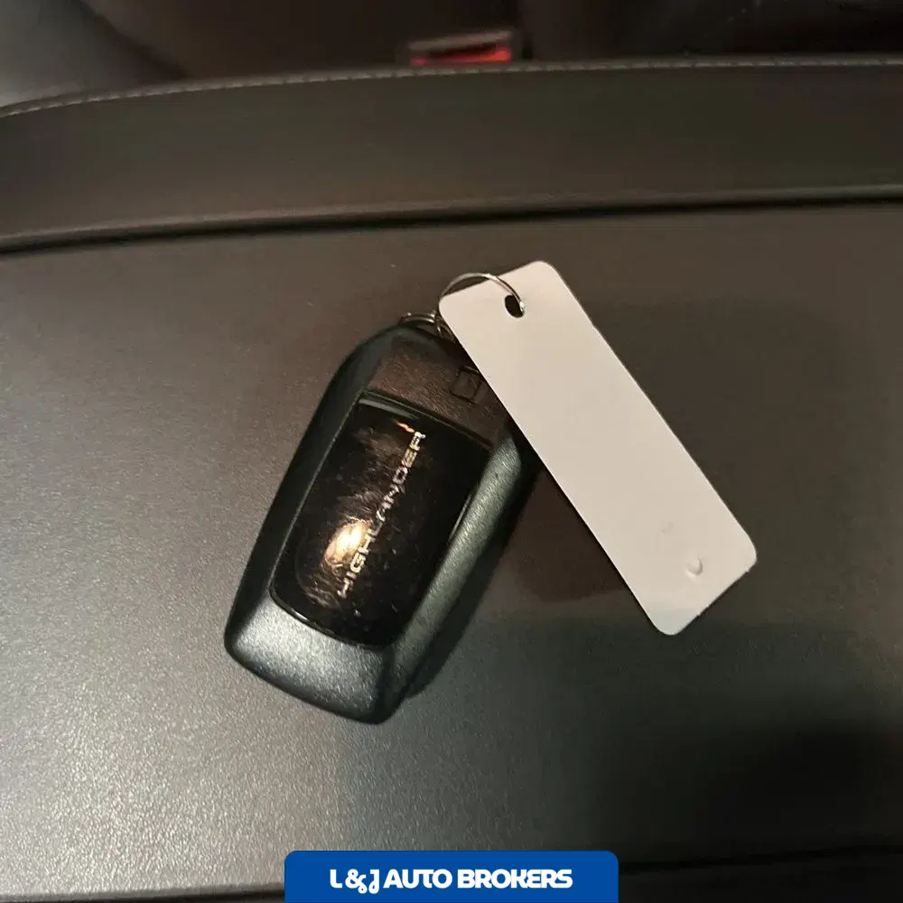 2024 Toyota Highlander Platinum