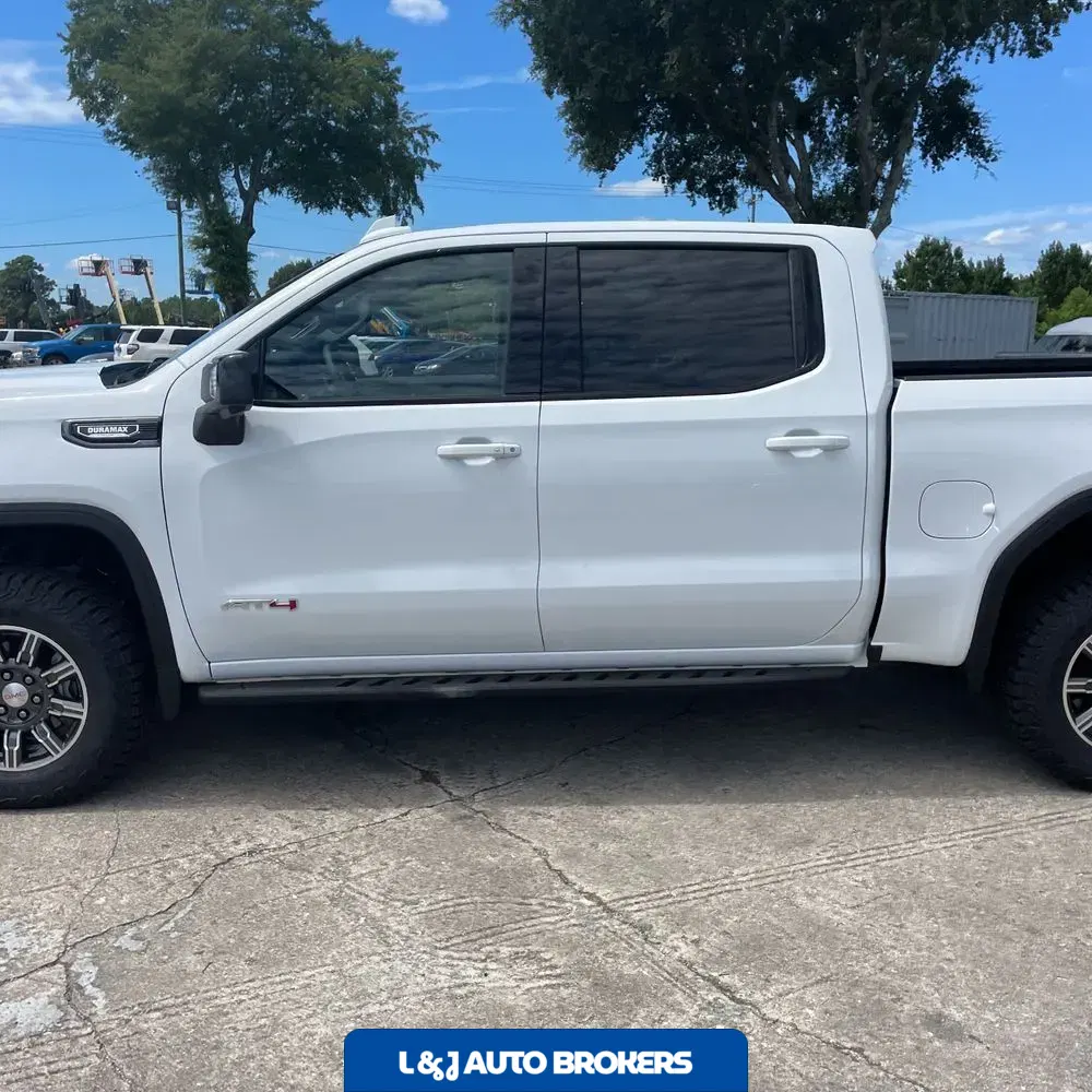 2024 GMC Sierra 1500 AT4