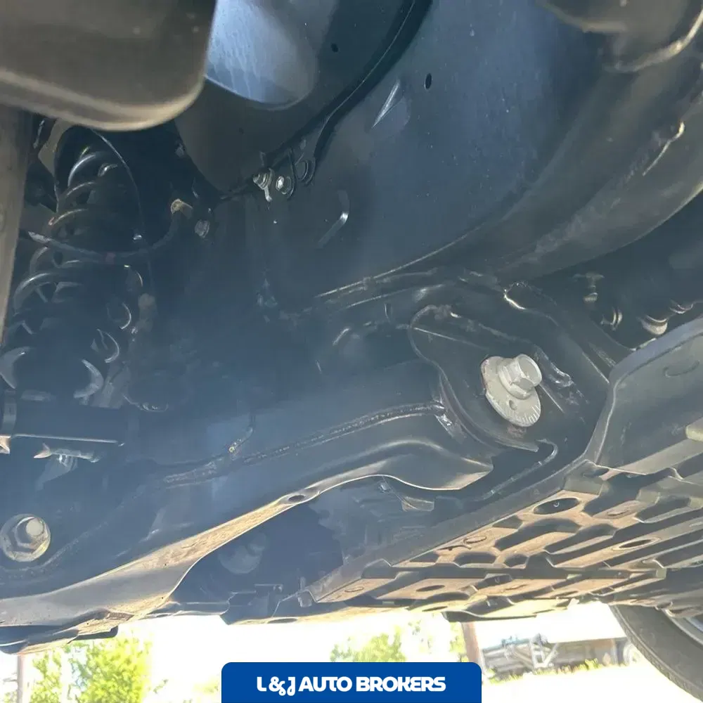 2021 Lexus LX 570 Three-Row
