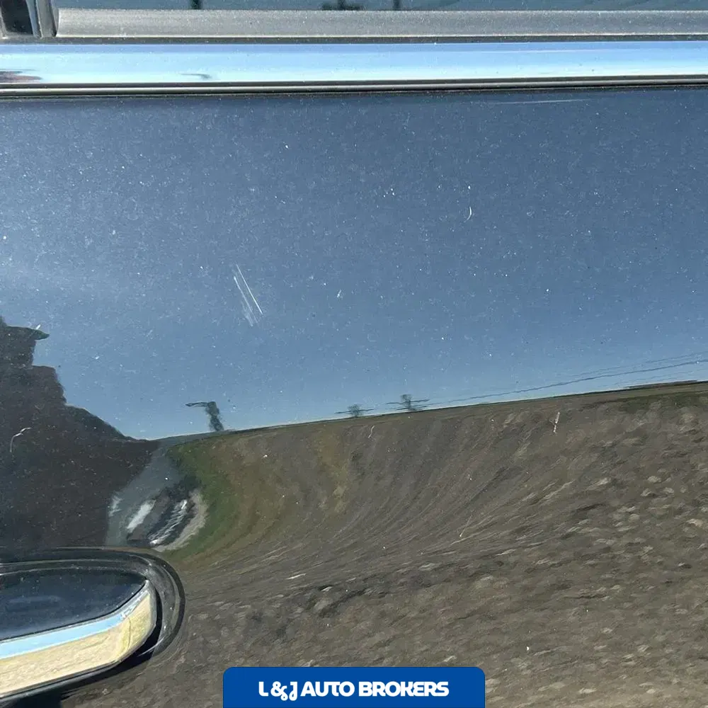 2021 Lexus LX 570 Three-Row