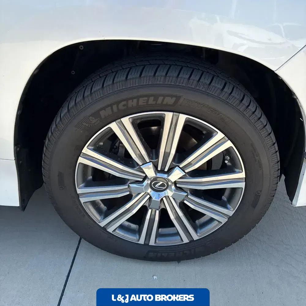 2018 Lexus LX 570 Three-Row