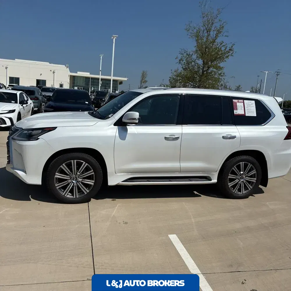 2018 Lexus LX 570 Three-Row