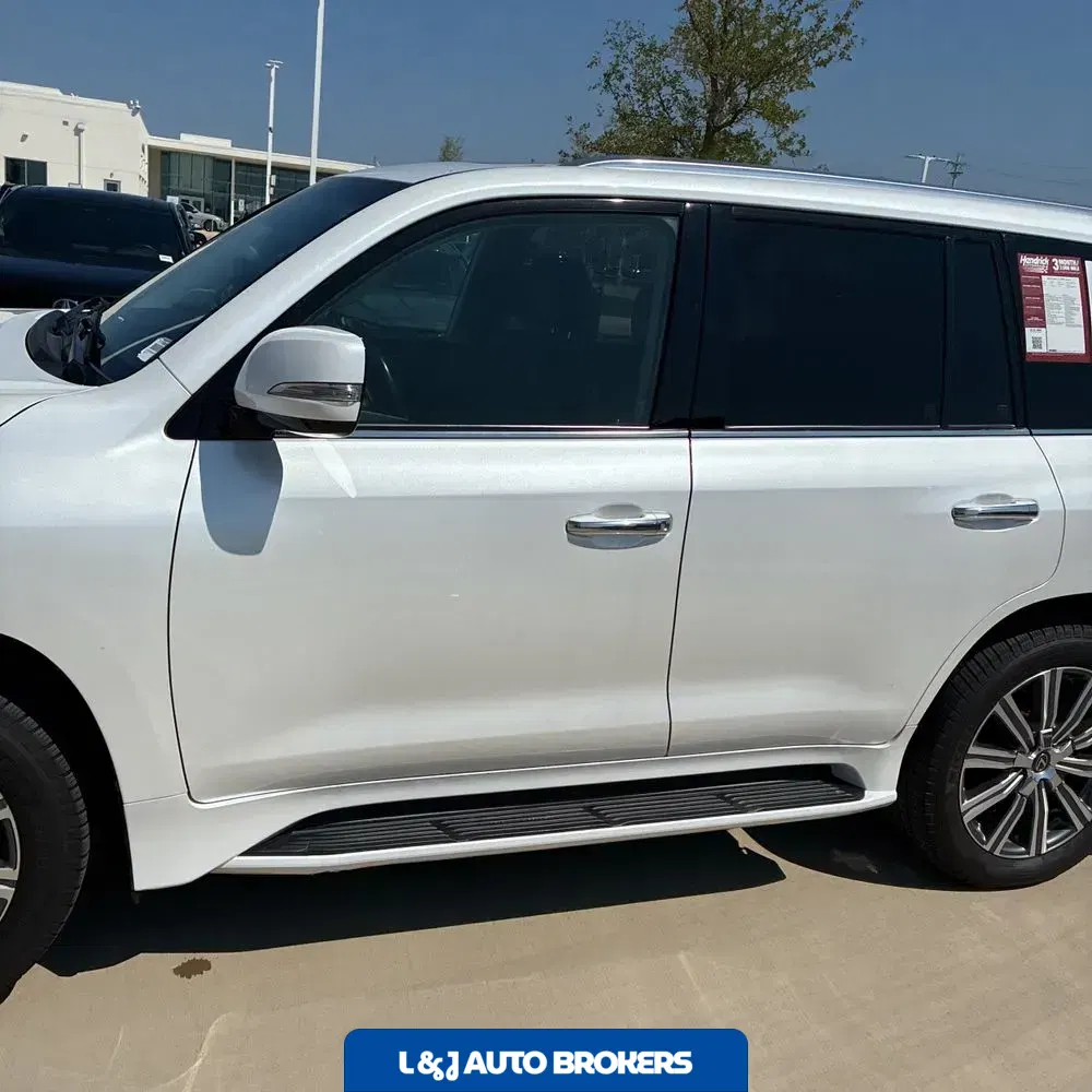 2018 Lexus LX 570 Three-Row