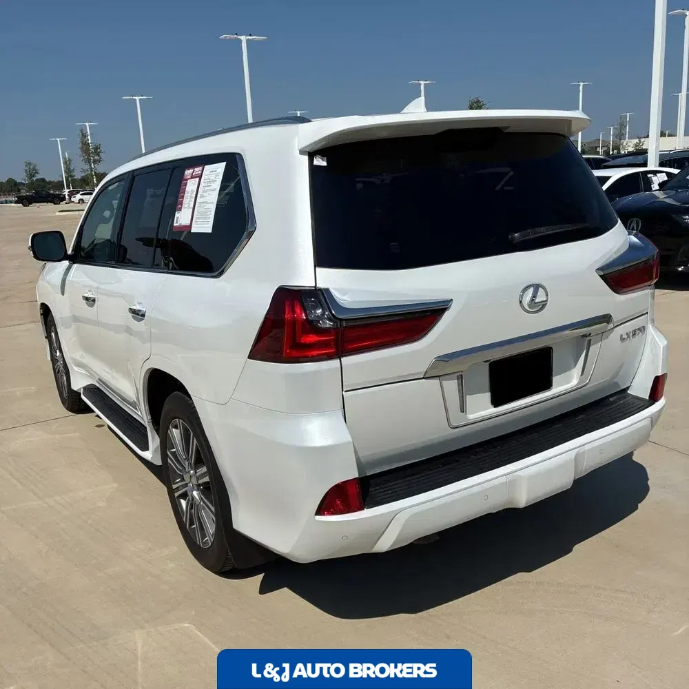 2018 Lexus LX 570 Three-Row