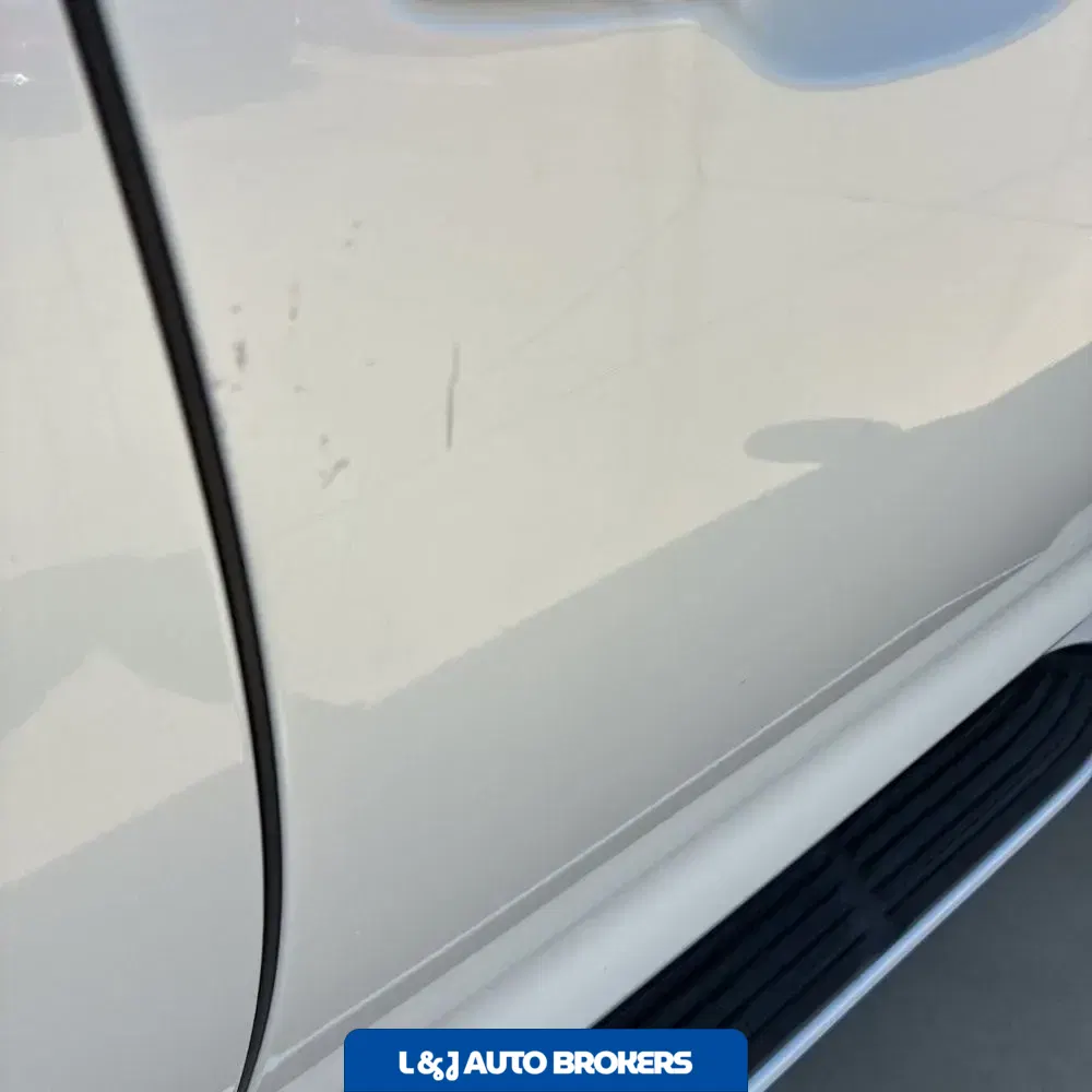 2018 Lexus LX 570 Three-Row