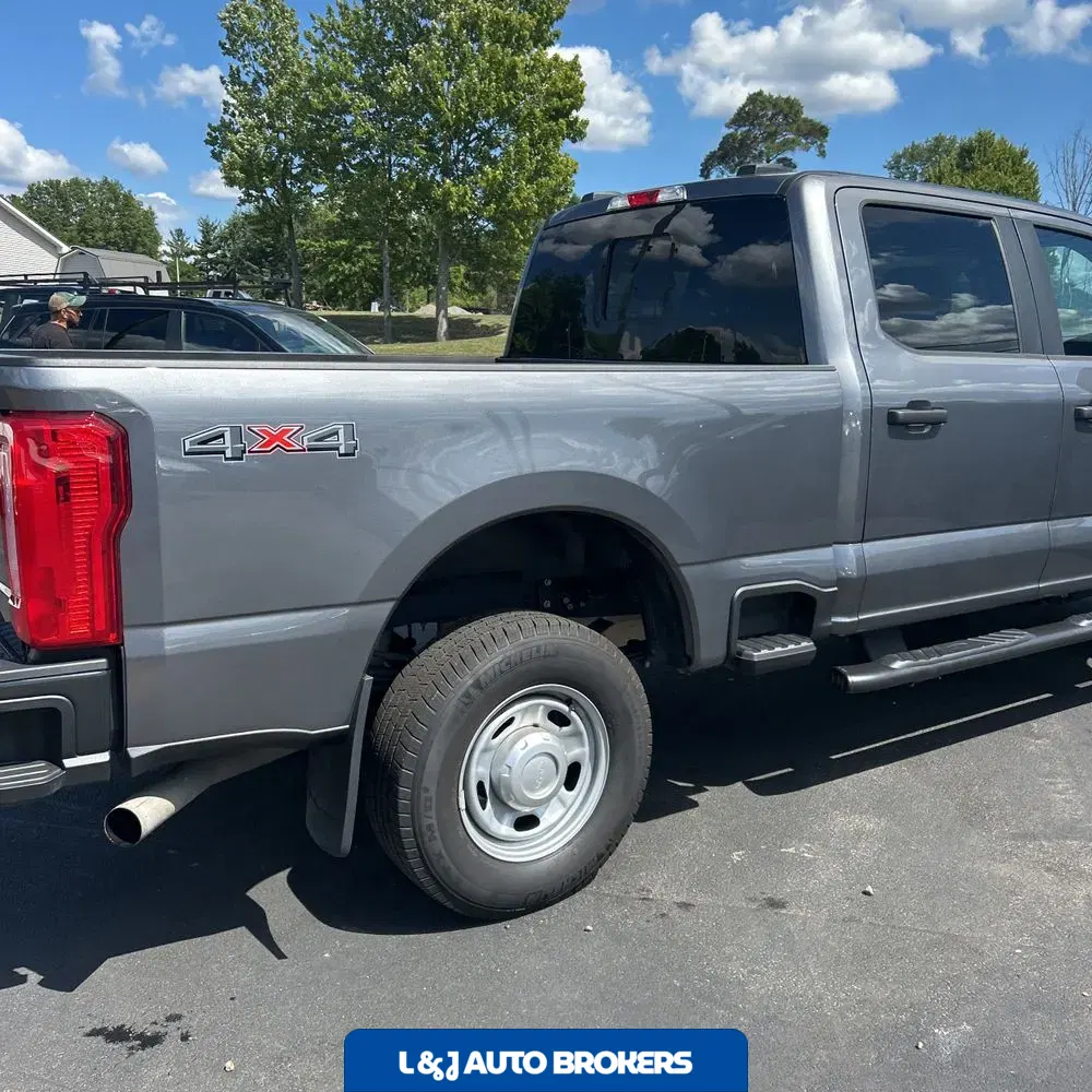 2024 Ford F-250 Super Duty XL