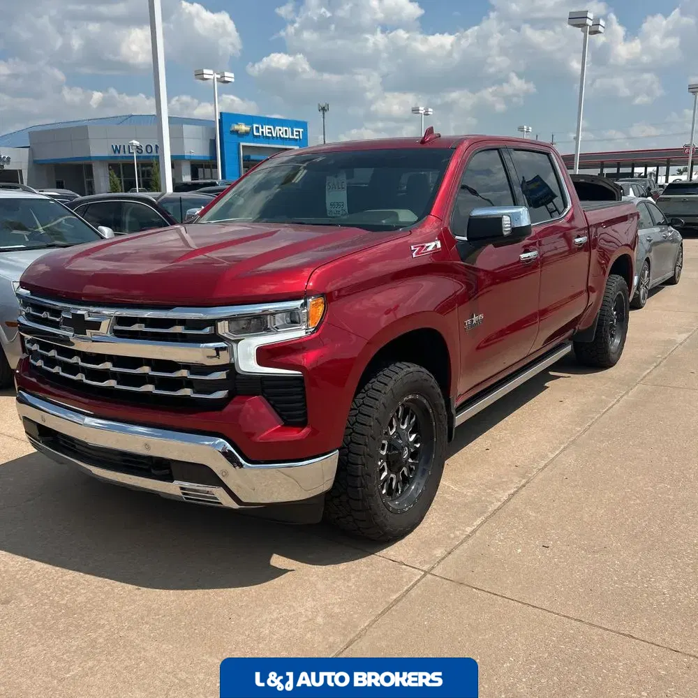 2025 Chevrolet Silverado 1500 LTZ