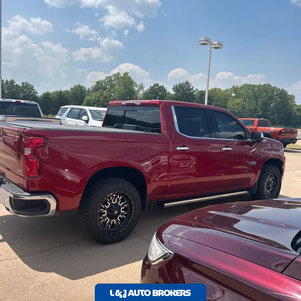 2025 Chevrolet Silverado 1500 LTZ