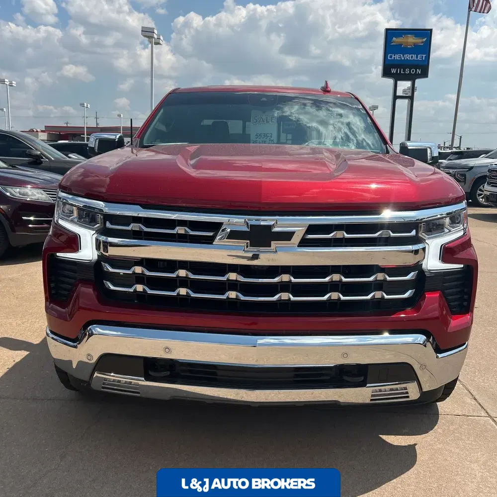 2025 Chevrolet Silverado 1500 LTZ