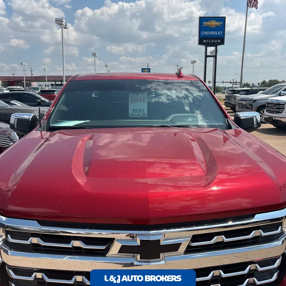 2025 Chevrolet Silverado 1500 LTZ
