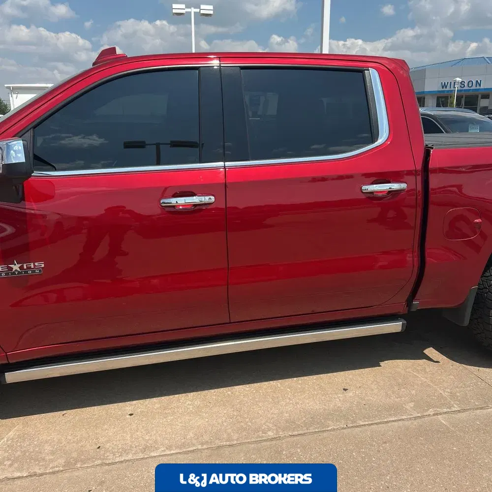 2025 Chevrolet Silverado 1500 LTZ