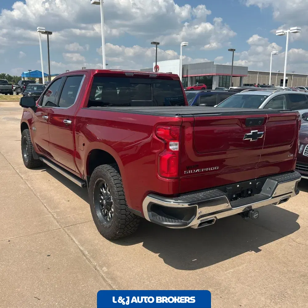 2025 Chevrolet Silverado 1500 LTZ