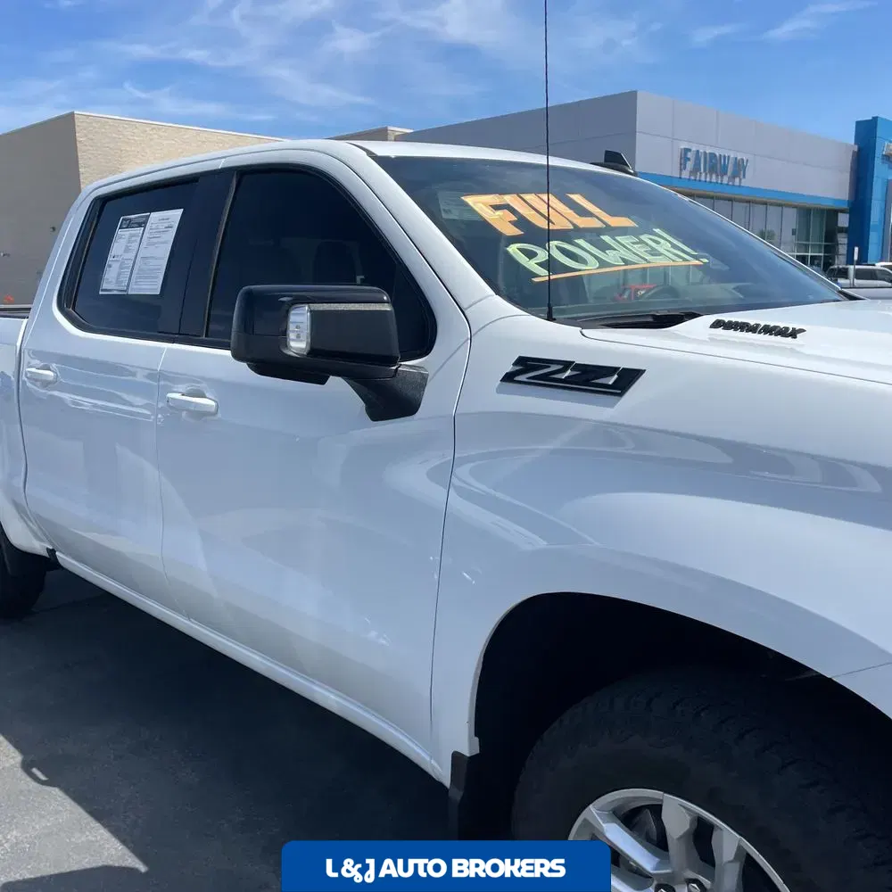 2024 Chevrolet Silverado 1500 RST