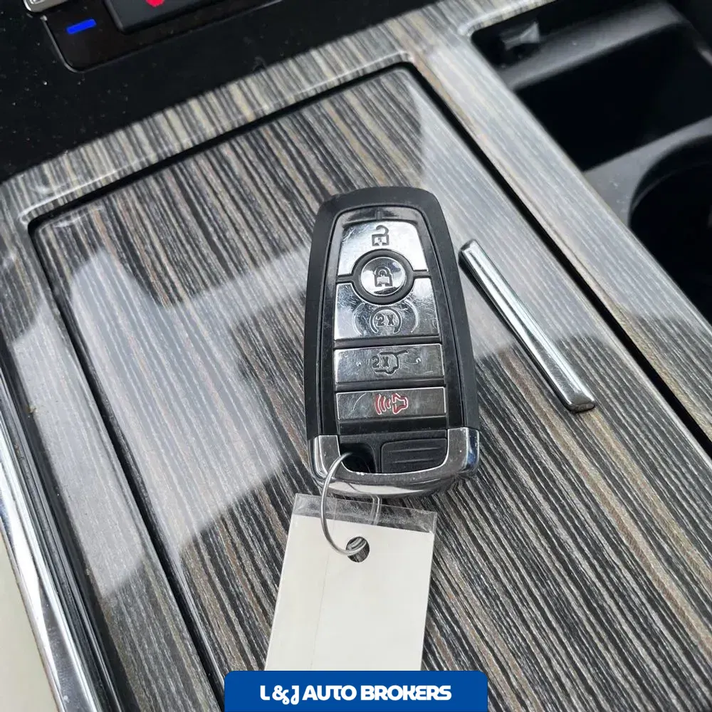 2020 Lincoln Navigator L Black Label