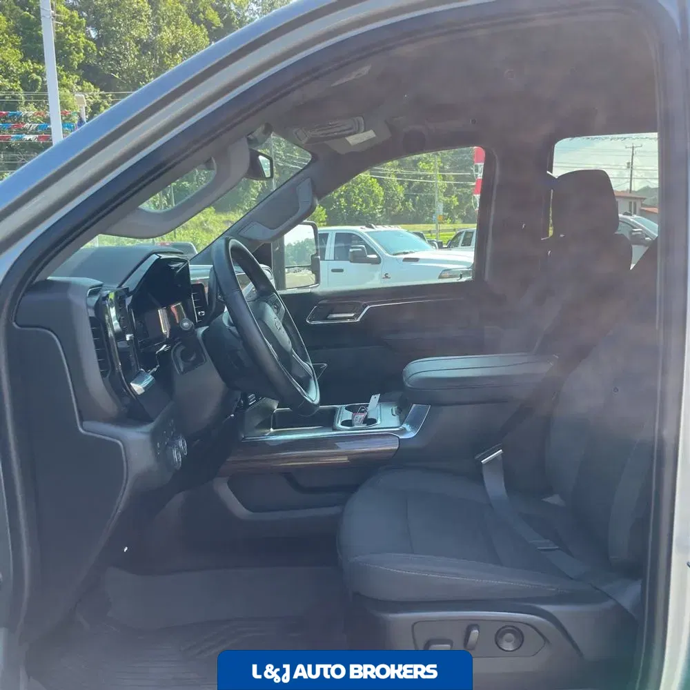 2024 Chevrolet Silverado 2500HD LT