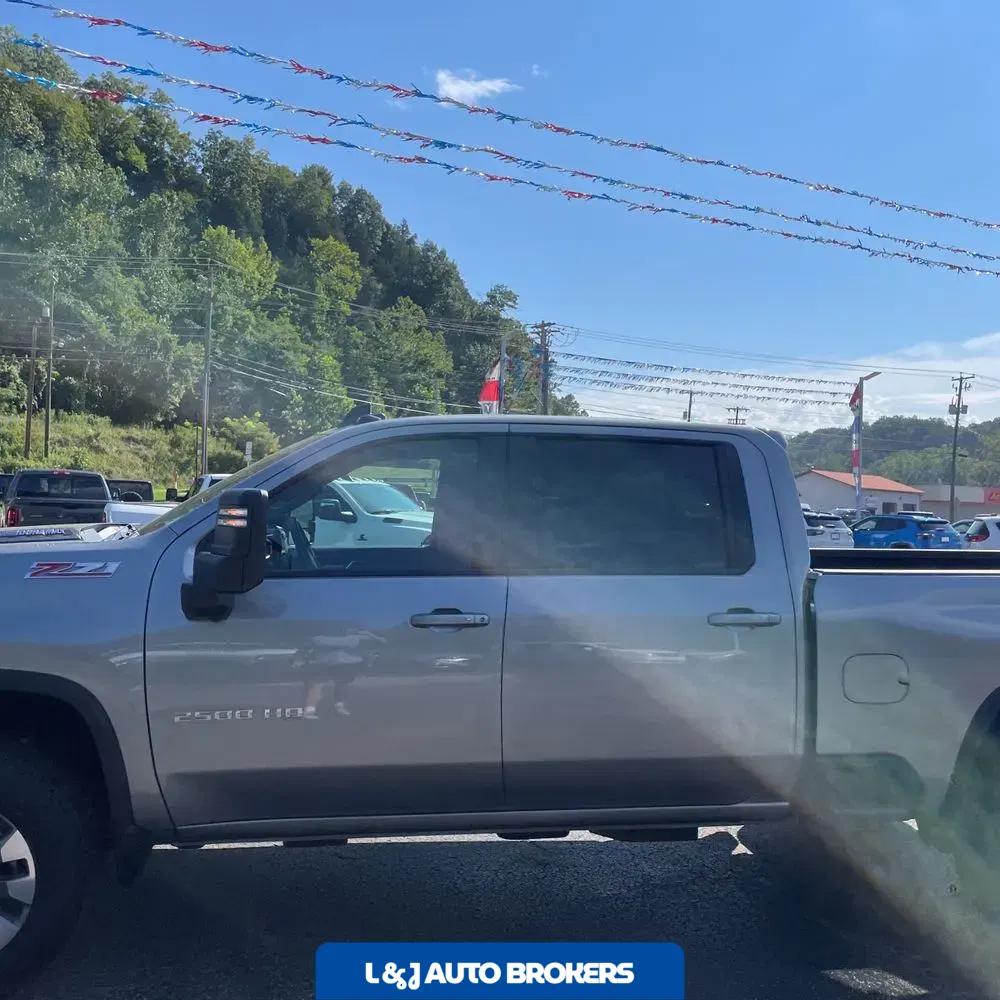 2024 Chevrolet Silverado 2500HD LT