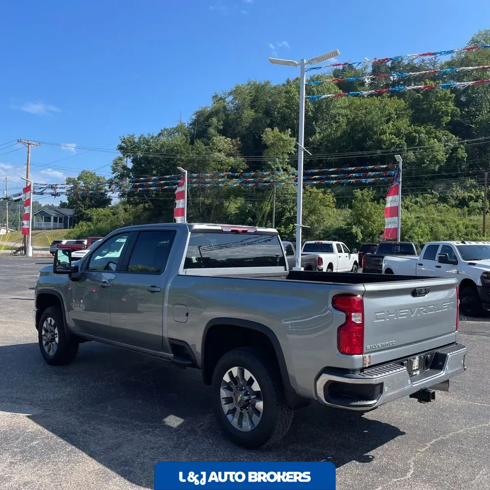 2024 Chevrolet Silverado 2500HD LT
