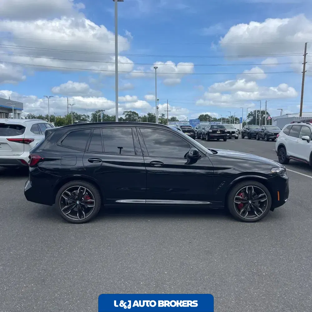 2024 BMW X3 M40i