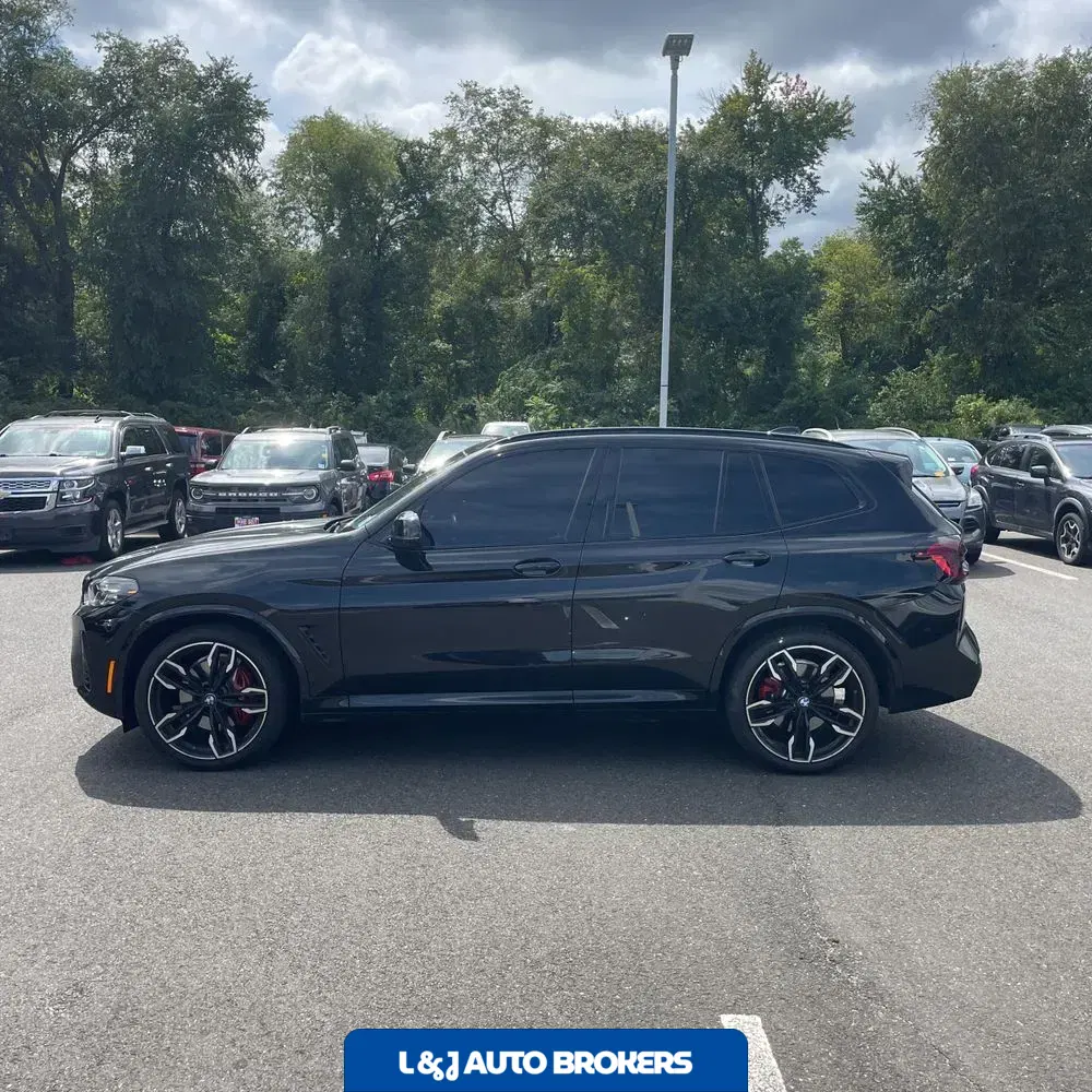 2024 BMW X3 M40i