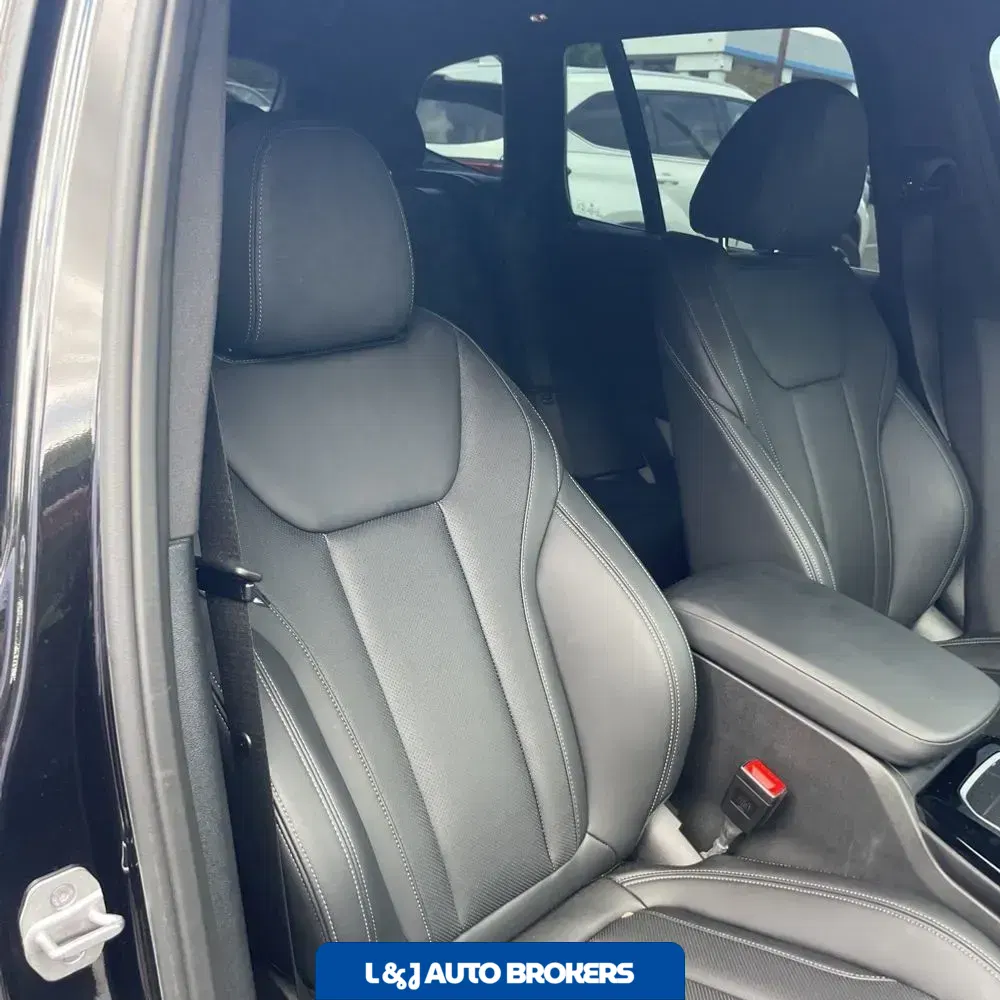 2024 BMW X3 M40i