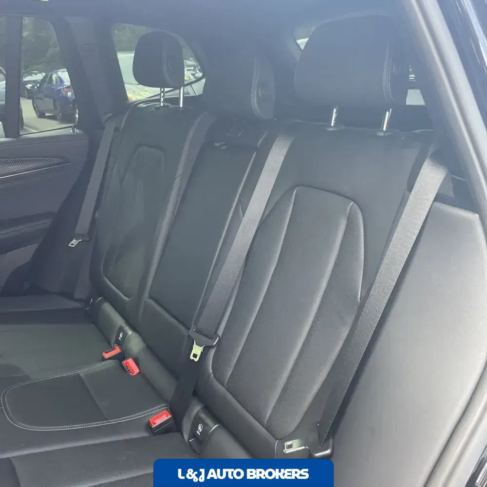 2024 BMW X3 M40i