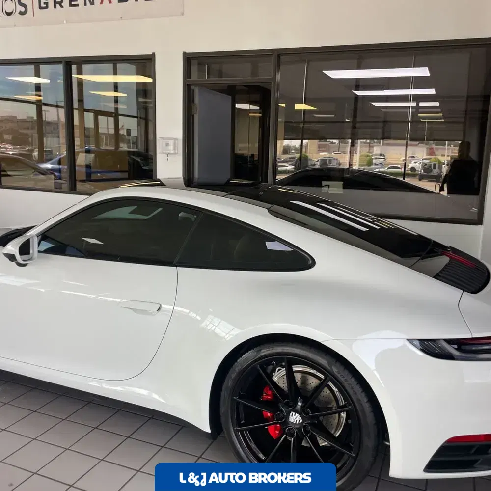 2024 Porsche 911 Carrera