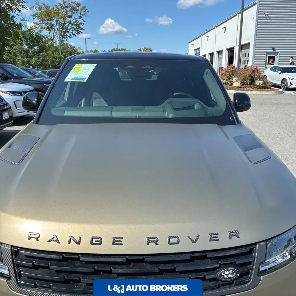2024 Land Rover Range Rover Sport SV Edition One Carbon Bronze