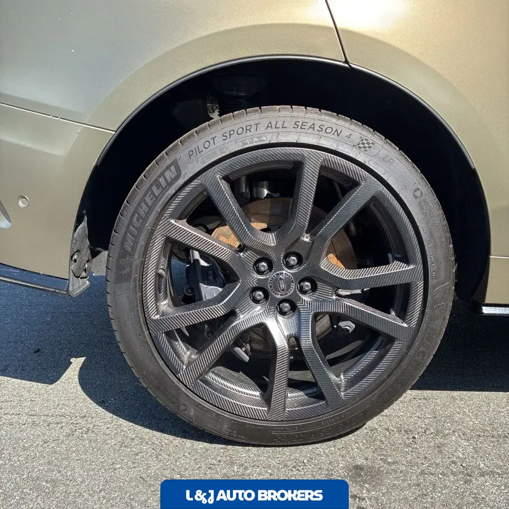 2024 Land Rover Range Rover Sport SV Edition One Carbon Bronze