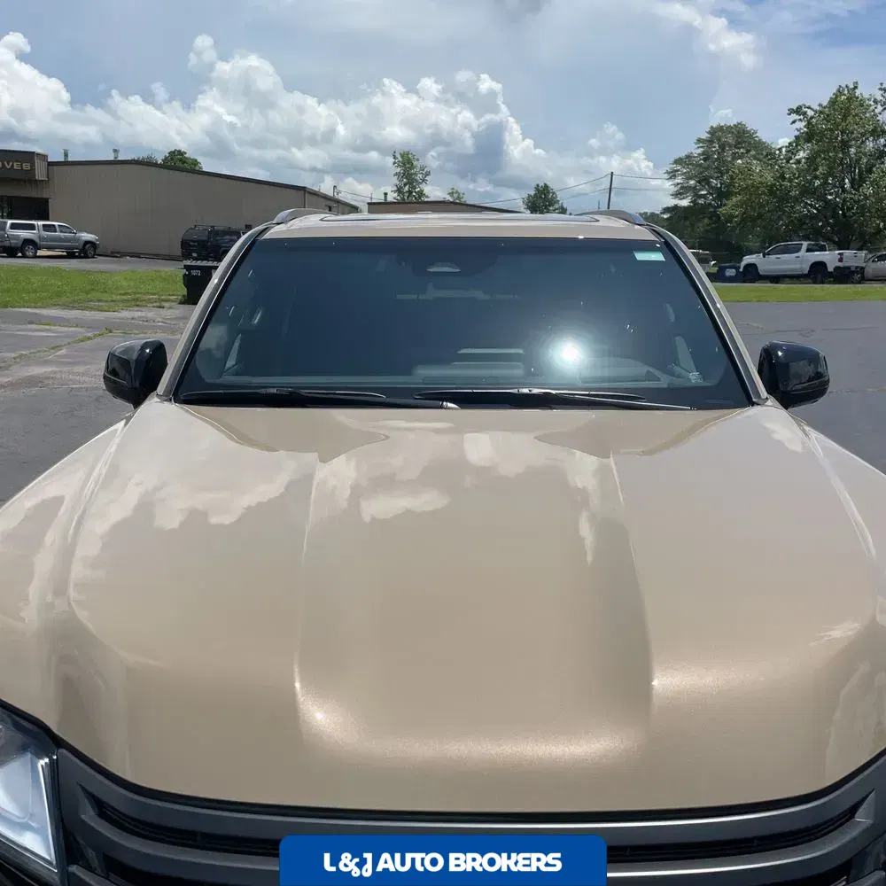 2025 Lexus LX 700h Overtrail