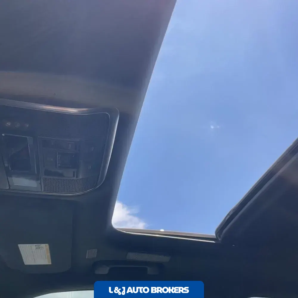 2025 Lexus LX 700h Overtrail